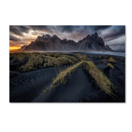 Trademark Fine Art Sus Bogaerts 'Vestrahorn Sunset' Canvas Art, 16x24 1X01736-C1624GG